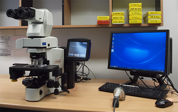 Mikroskop na vyhodnocení LBC